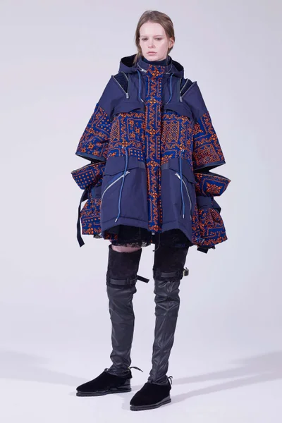 Look 4